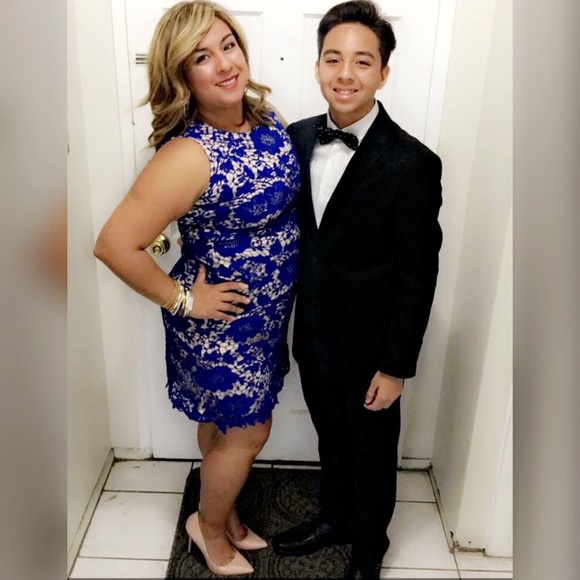 Blue and Tan Lace Dress - Picture 4 of 4